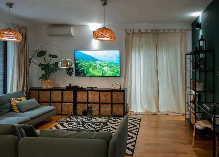 아파트 Corner 부쿠레슈티