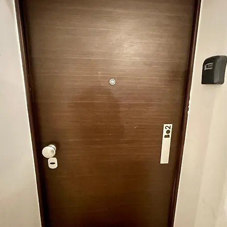 Corner Апартаменты